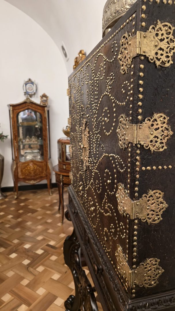 Art. History. Experience. – O călătorie în universul icoanelor vechi din expoziție exclusivă